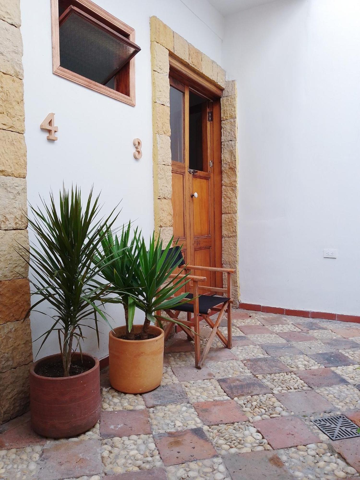 Bed and Breakfast Casita De Piedra Богота Экстерьер фото