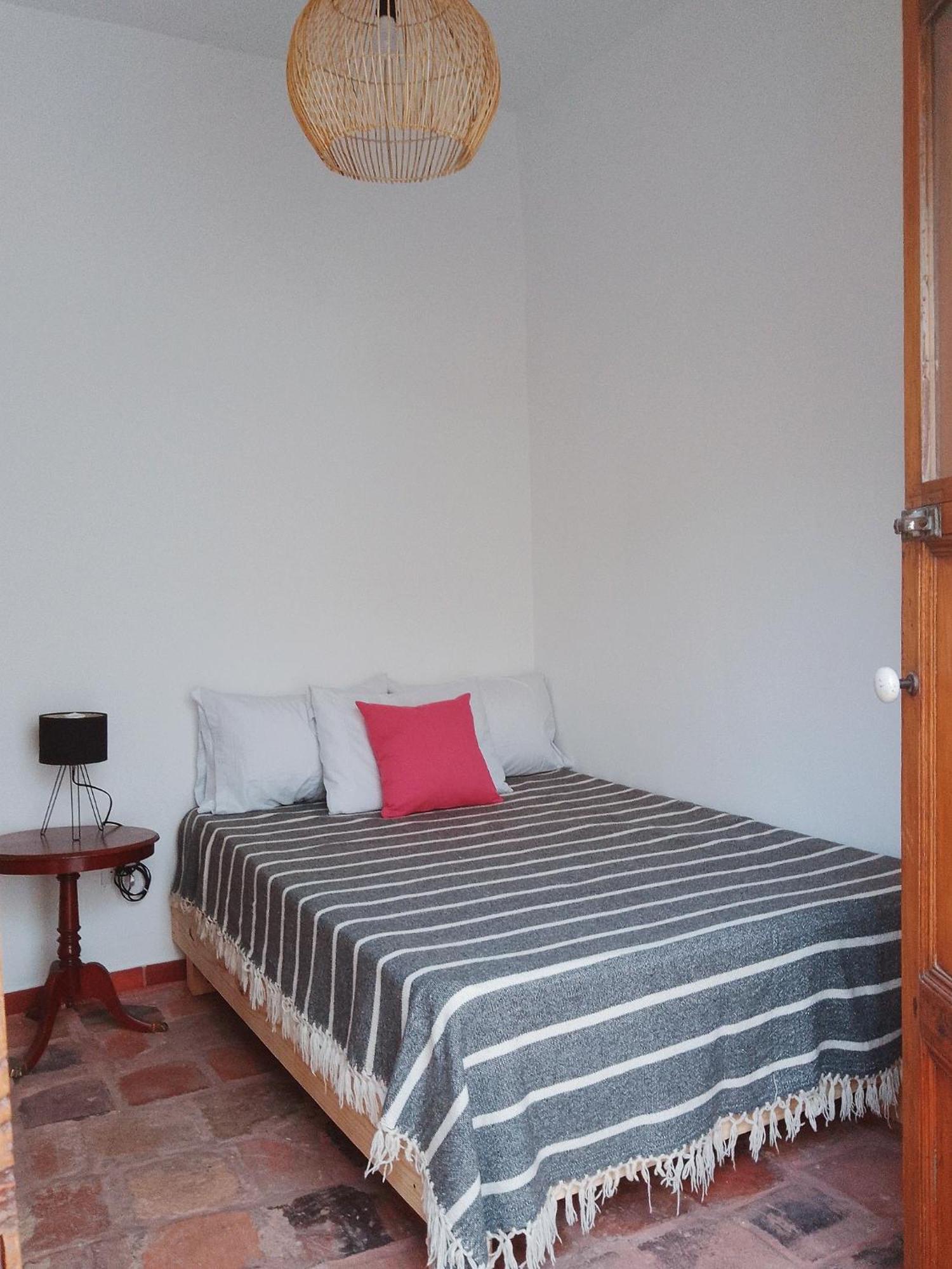 Bed and Breakfast Casita De Piedra Богота Экстерьер фото